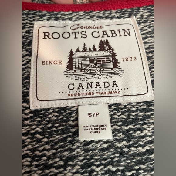 Roots Cabin Cardigan - Picture 4 of 7